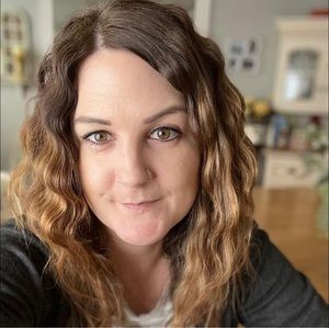 Meet your Posher, Sherry